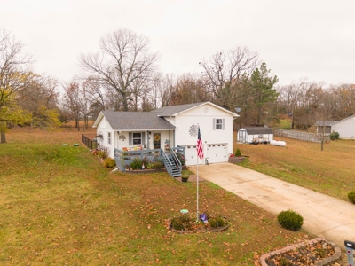 Home in a Subdivision in West Plains Missouri - image 38