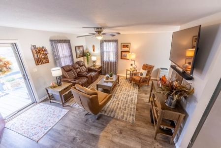 Home in a Subdivision in West Plains Missouri - image 24