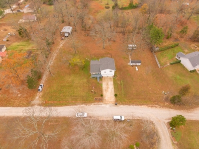 Home in a Subdivision in West Plains Missouri - image 44