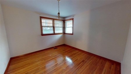 Home for Sale in North End Sarnia, Ontario - image 14