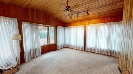 Home for Sale in North End Sarnia, Ontario - image 9