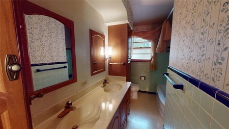 Home for Sale in North End Sarnia, Ontario - image 12