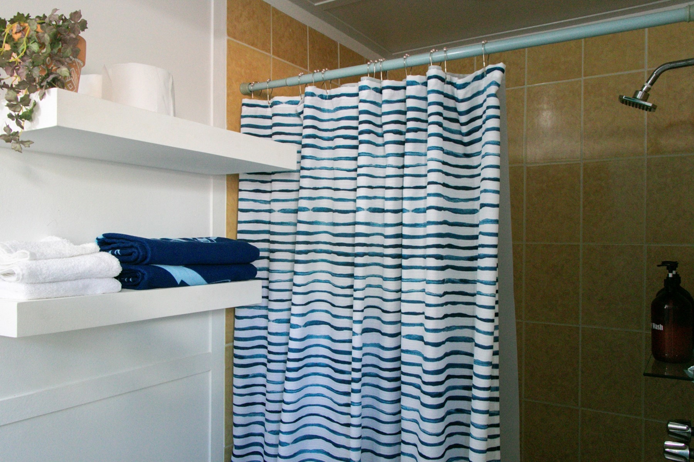 Income-Ready Titled 5-Unit Rental — Bocas Town, Isla Colón - 7