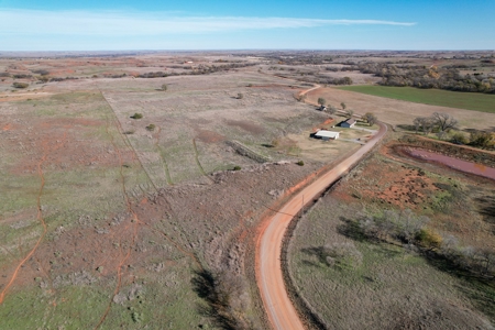 Home For Sale With Acreage MOL For Sale Roger Mills County - image 34