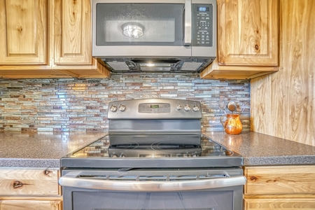 Home For Sale With Acreage MOL For Sale Roger Mills County - image 18