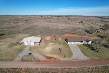 Home For Sale With Acreage MOL For Sale Roger Mills County - image 37