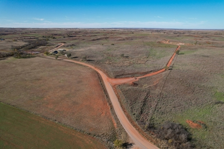 Home For Sale With Acreage MOL For Sale Roger Mills County - image 44