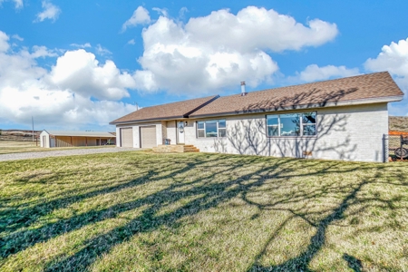 Home For Sale With Acreage MOL For Sale Roger Mills County - image 3