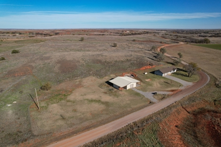 Home For Sale With Acreage MOL For Sale Roger Mills County - image 43