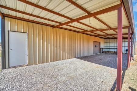 Home For Sale With Acreage MOL For Sale Roger Mills County - image 25