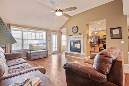Home For Sale with River Access, Nixa, Missouri - image 4