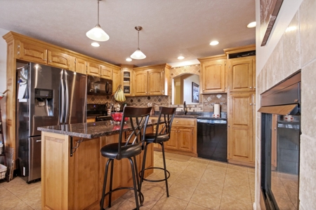 Home For Sale with River Access, Nixa, Missouri - image 10