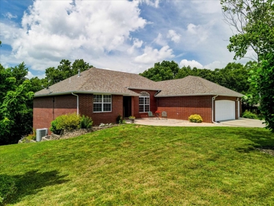 Home For Sale with River Access, Nixa, Missouri - image 1