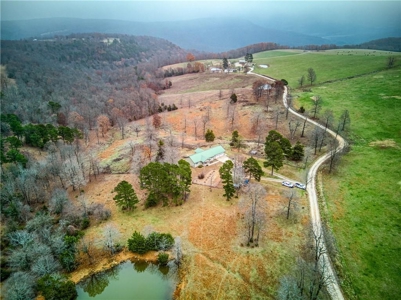 3 Bed 2 Bath Country Home on 1 Acre Newton County Jasper Ar - image 1