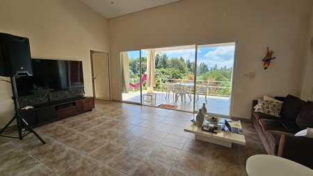 Beautiful 3 bedroom house in Altos Del Maria - image 32