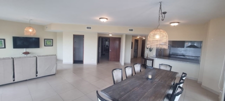 Ocean view Condo in Vistamar Golf, Beach & Marina, Panama - image 3
