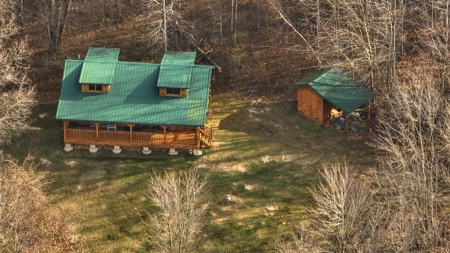 Premium Hunting Land with Cabin for sale in Southwest Wiscon - image 4
