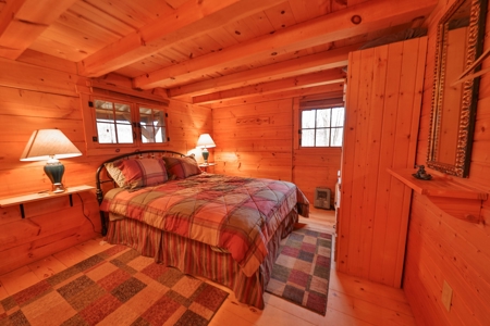 Premium Hunting Land with Cabin for sale in Southwest Wiscon - image 13