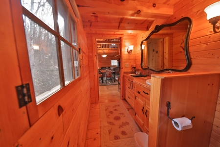 Premium Hunting Land with Cabin for sale in Southwest Wiscon - image 15