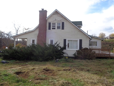 Farm for sale in Surgoinsville, Tennessee - image 2
