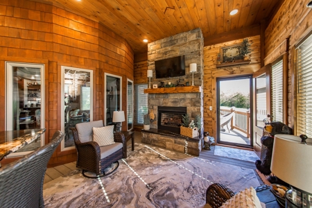 Rustic Elegance With Modern Luxury, For Sale In Mtn View, Ar - image 41