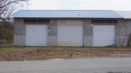 Commercial Building And Land In Arkansas - image 7