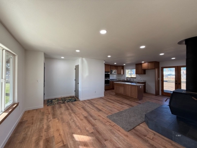 Fully renovated 1,865 Sq. Ft. home in Canby, CA - image 7