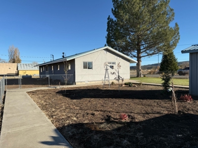 Fully renovated 1,865 Sq. Ft. home in Canby, CA - image 33