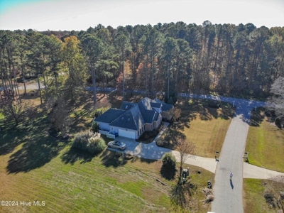 Beautiful Home in desirable gated Albemarle Plantation - image 3