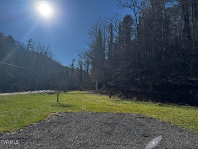 40 Unrestricted Acres For Sale in Unicoi County - image 10