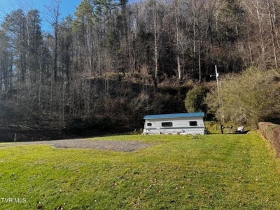 40 Unrestricted Acres For Sale in Unicoi County - image 20