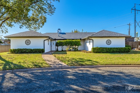Large Home in San Angelo Texas - image 1