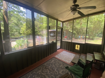 Country Home For Sale In Tn With Equipment Shed & Storage - image 30