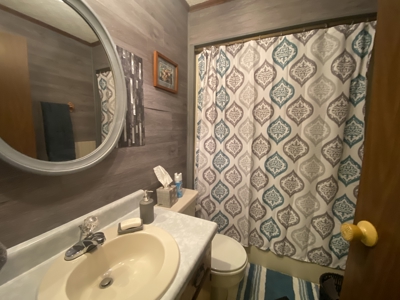 Country Home For Sale In Tn With Equipment Shed & Storage - image 28