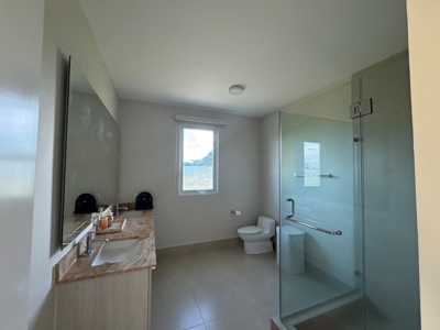 Fire Sale! Stunning 3-Bedroom Duplex in Casamar, San Carlos - image 27