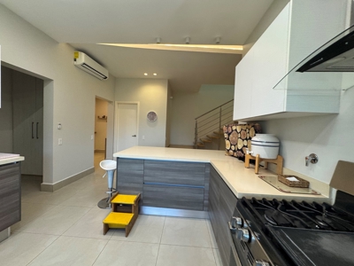 Fire Sale! Stunning 3-Bedroom Duplex in Casamar, San Carlos - image 24