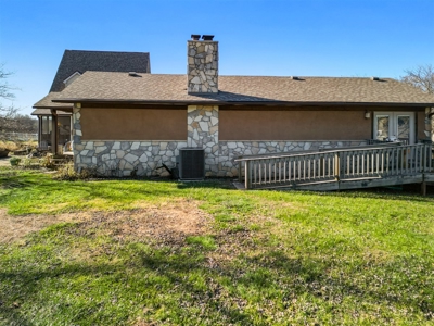 Extraordinary Horse or Hobby Farm with 27.75 Acres, Texas Co - image 49