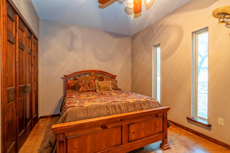 Ranch Style Home on 11.59 Acres in Nueces County, TX - image 24