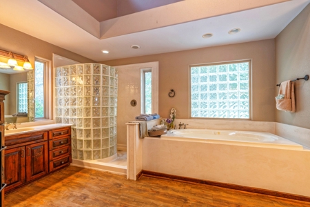 Ranch Style Home on 11.59 Acres in Nueces County, TX - image 30