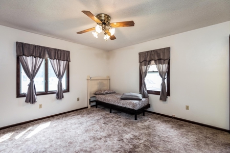 Home For Sale In Harlan, Iowa - image 3