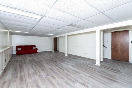 Home For Sale In Harlan, Iowa - image 6