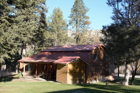 Country Home on Acreage Near Lolo, MT! - image 27