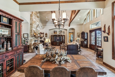 Hill country retreat! - image 38