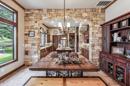 Hill country retreat! - image 41