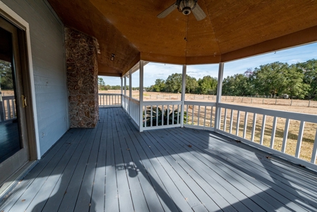 Country Home On 20 Acres- Archer, Florida - image 11