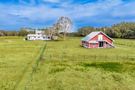 Country Home On 20 Acres- Archer, Florida - image 7