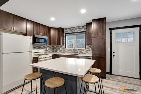 Home for Sale on Large Lot in Chugiak, AK - image 10