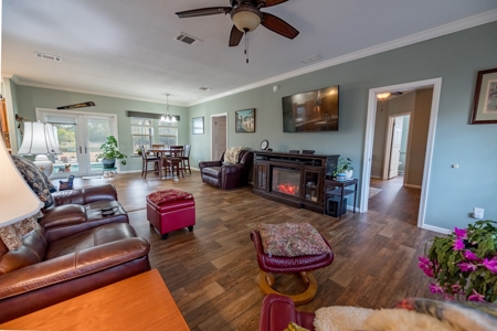 Country Home for Sale on 5 Acres in Branford, Florida - image 28