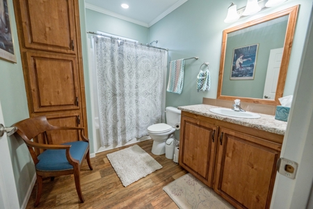 Country Home for Sale on 5 Acres in Branford, Florida - image 46