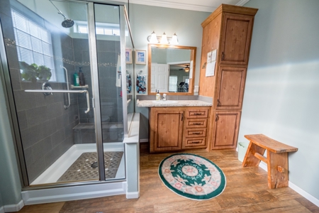 Country Home for Sale on 5 Acres in Branford, Florida - image 41